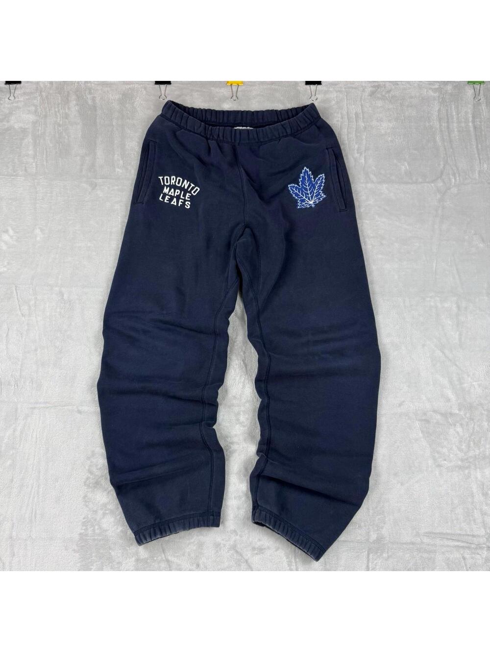 Roots x NHL Toronto Maple Leafs Sweatpants Fleece Size Small Joggers Hockey Logo